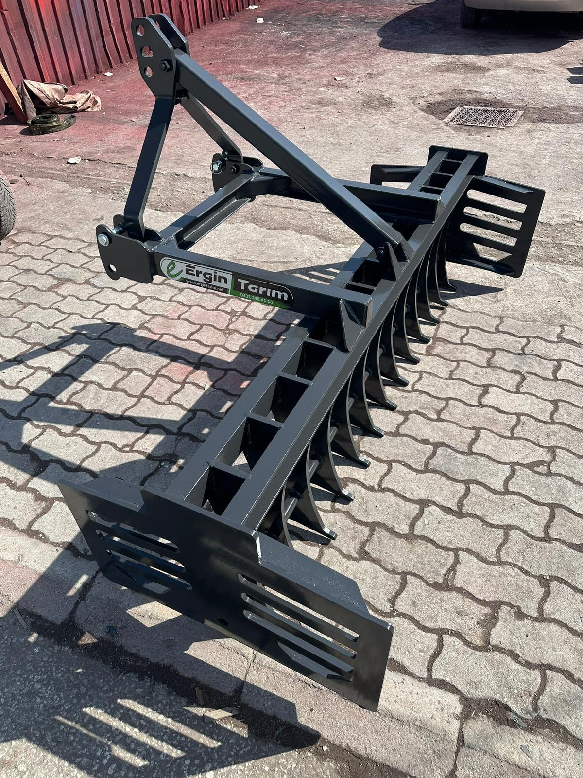 Taş Toplama Tırmığı - Görsel 2