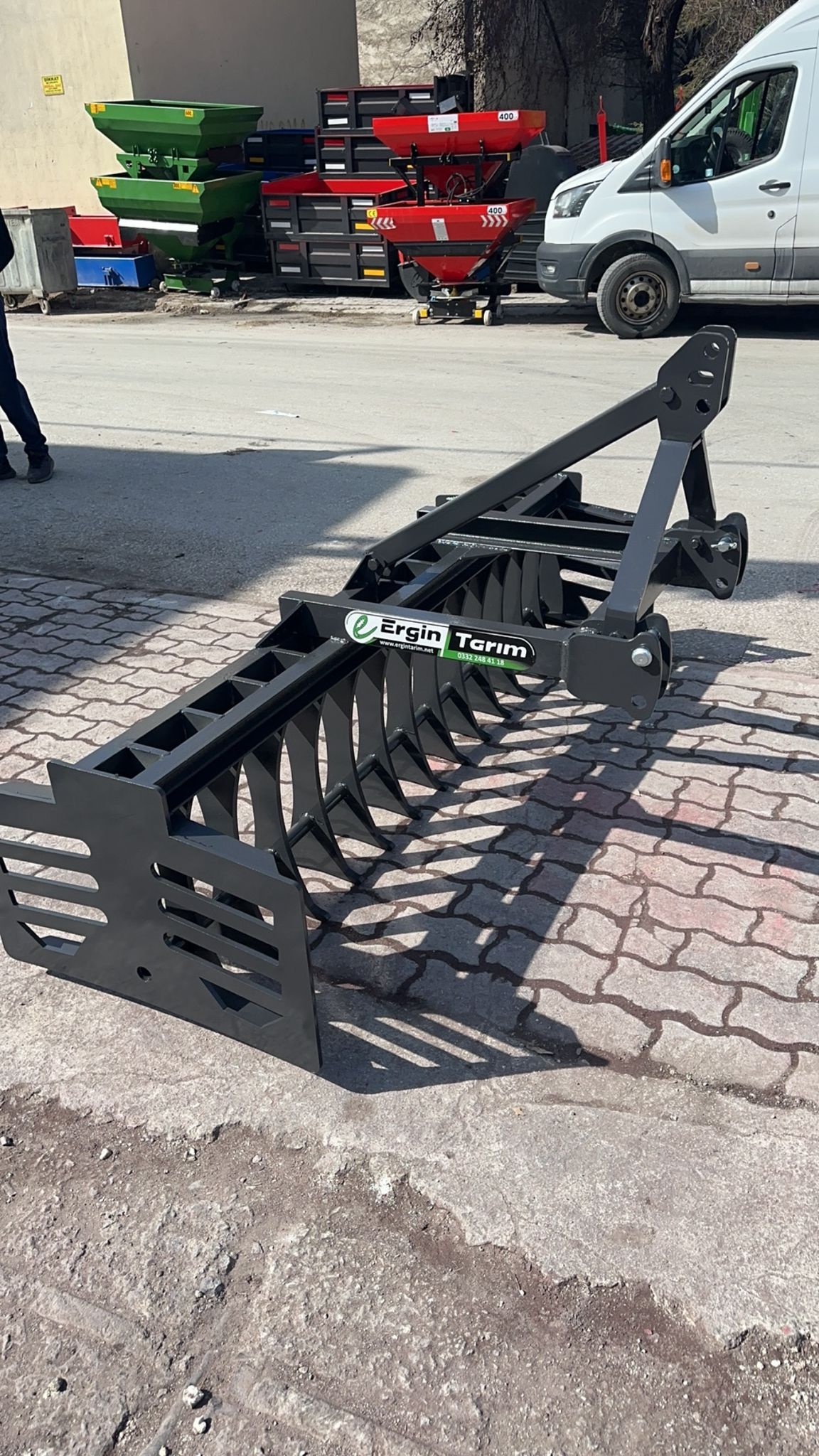 Taş Toplama Tırmığı - Görsel 4